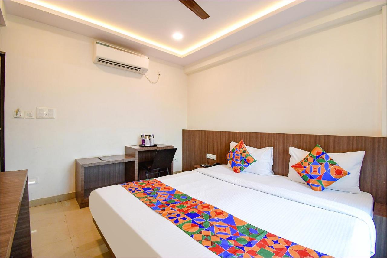 Fabhotel Kzar Select - 2Km From Park Street Kalkuta Zewnętrze zdjęcie