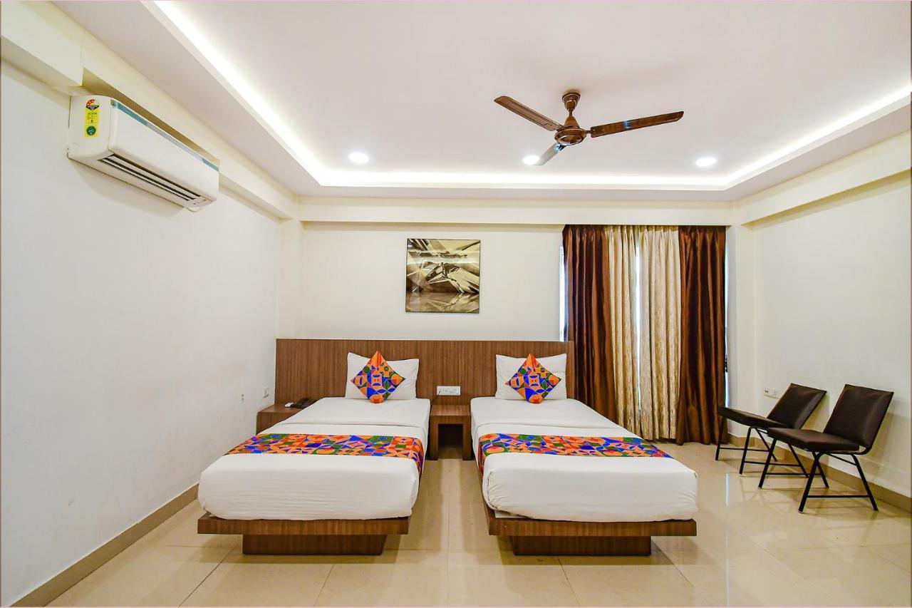 Fabhotel Kzar Select - 2Km From Park Street Kalkuta Zewnętrze zdjęcie